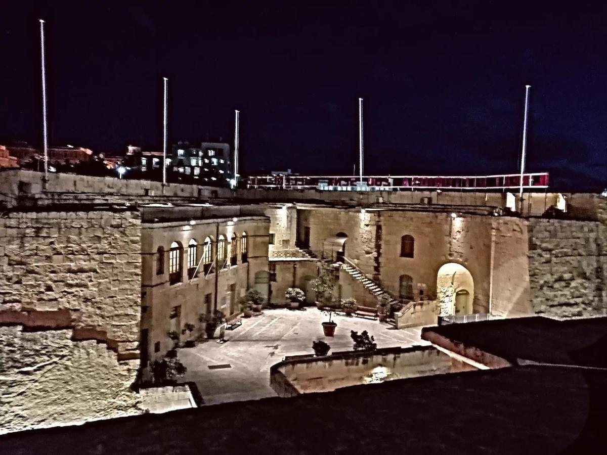 Modern Apt Kalkara Seafront! Zewnętrze zdjęcie